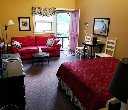 sylvan-inn-room-1